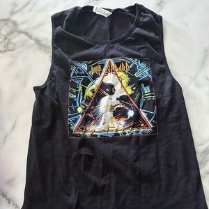 Def leopard women’s tink top size large